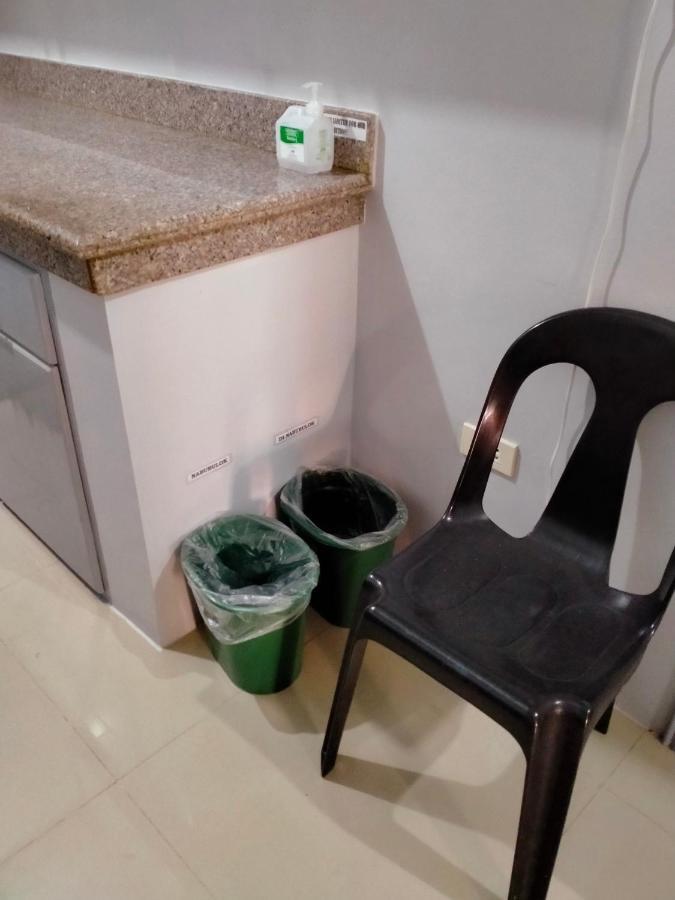 V.F. Riton Apartelle Laoag Exterior foto