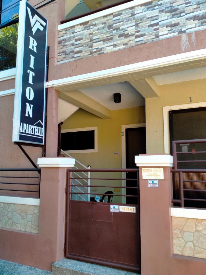 V.F. Riton Apartelle Laoag Exterior foto