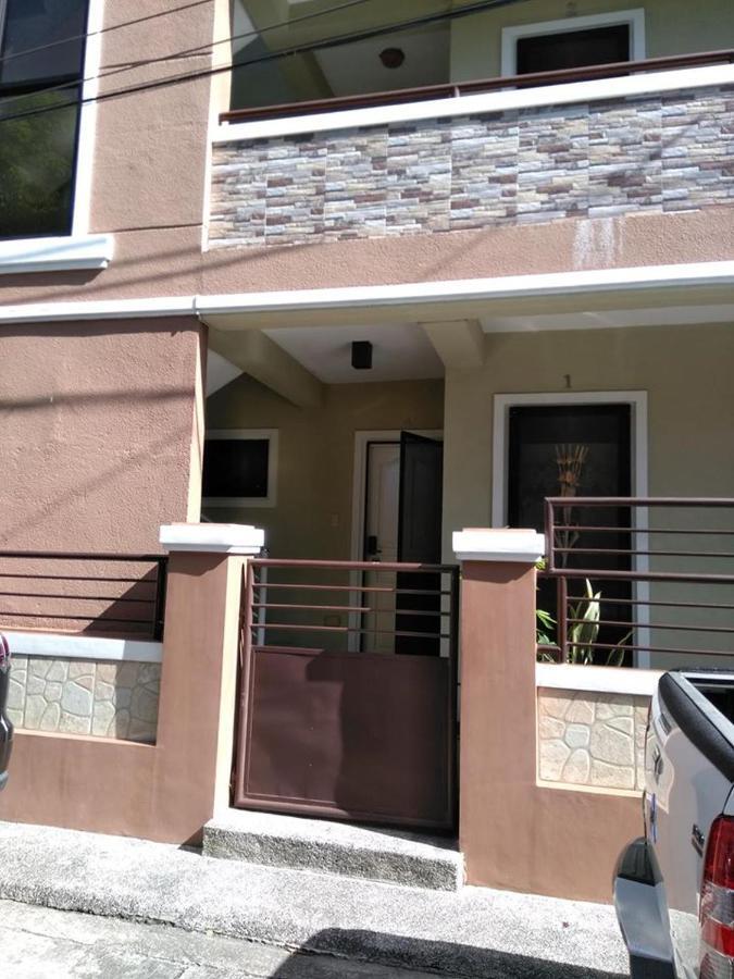 V.F. Riton Apartelle Laoag Exterior foto